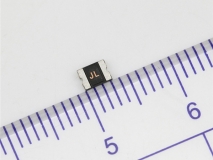 1210SL系列低內(nèi)阻自恢復保險絲